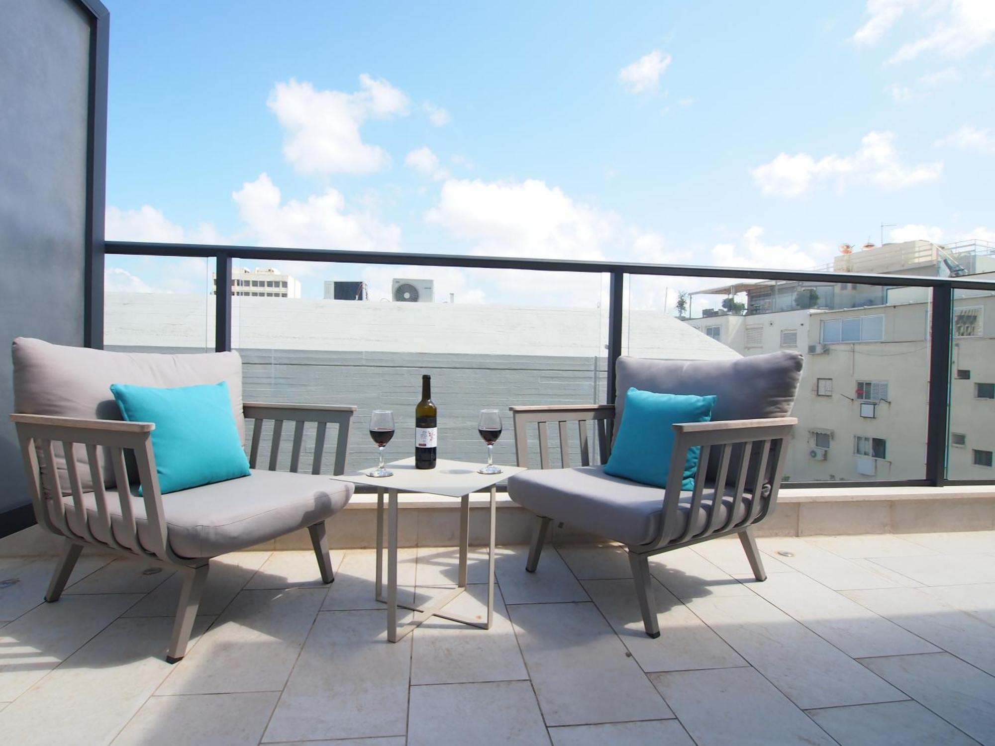 The Roof - By Sea Land Suites Τελ Αβίβ Δωμάτιο φωτογραφία
