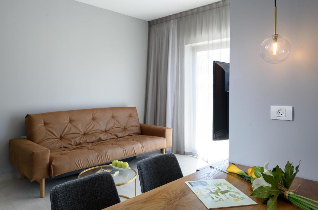 The Roof - By Sea Land Suites Τελ Αβίβ Εξωτερικό φωτογραφία